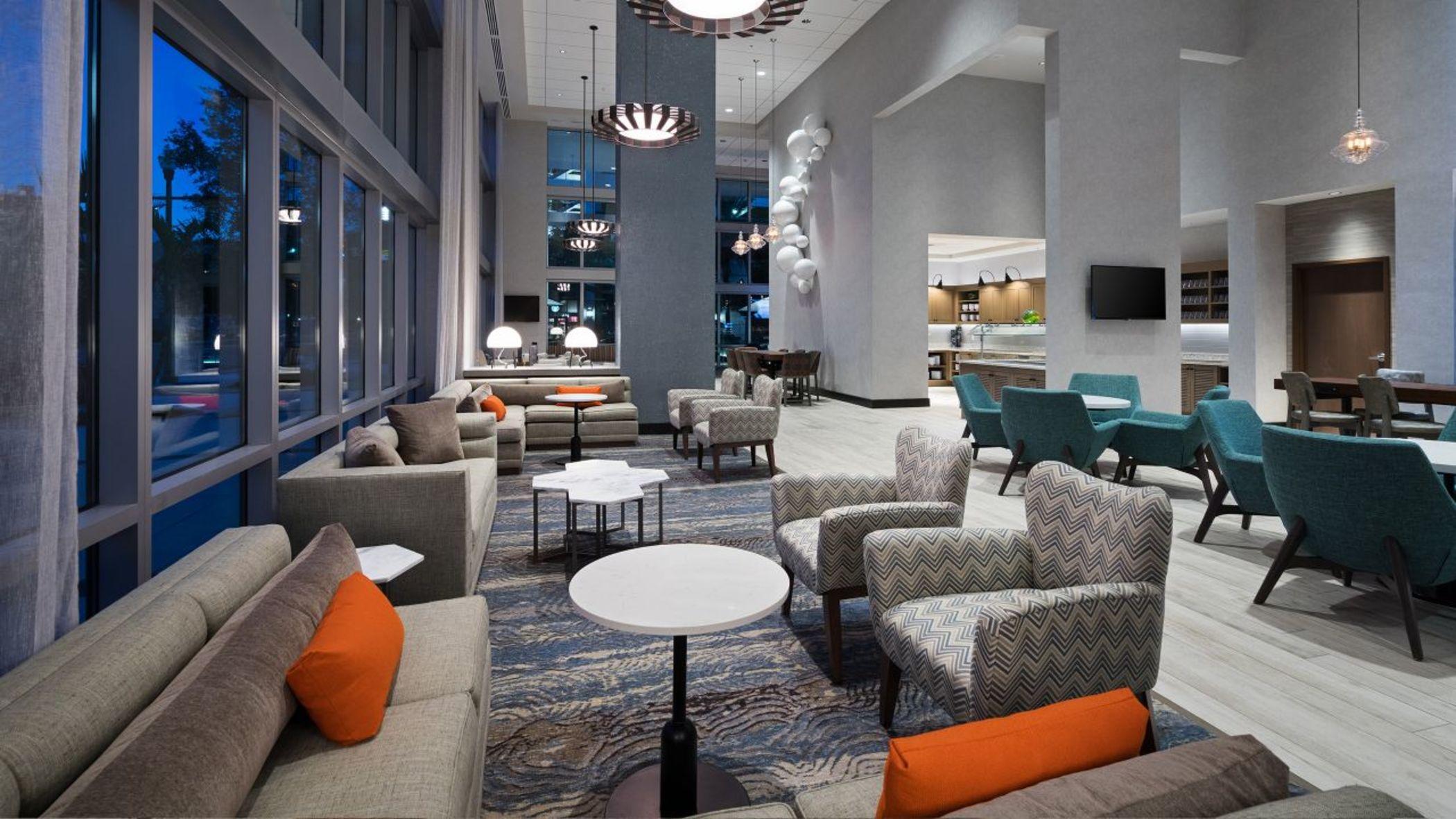 Hyatt Place St. Petersburg/Downtown Exterior photo